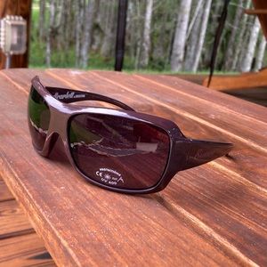 Skeleton Optics SCARLETT sunglasses. NP Plum/gray